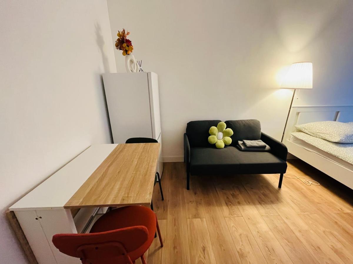 Dream Dwell Paris-Eiffel Tower Mirabeau Bridge Cozy Home In The 16Th District Paris Eksteriør bilde